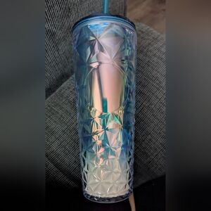 Iridescent Geometric Tumbler with Straw